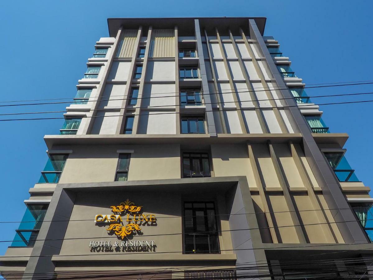 Casa Luxe Hotel And Resident Bangkok Exterior photo
