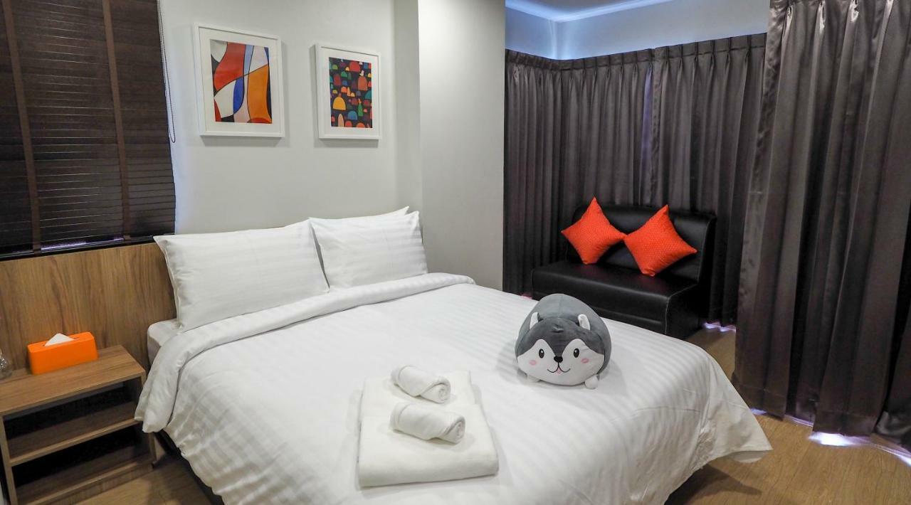 Casa Luxe Hotel And Resident Bangkok Exterior photo
